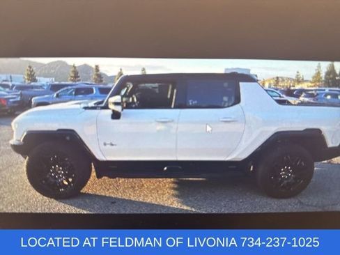 Used 2025 GMC Hummer EV 2X image 4