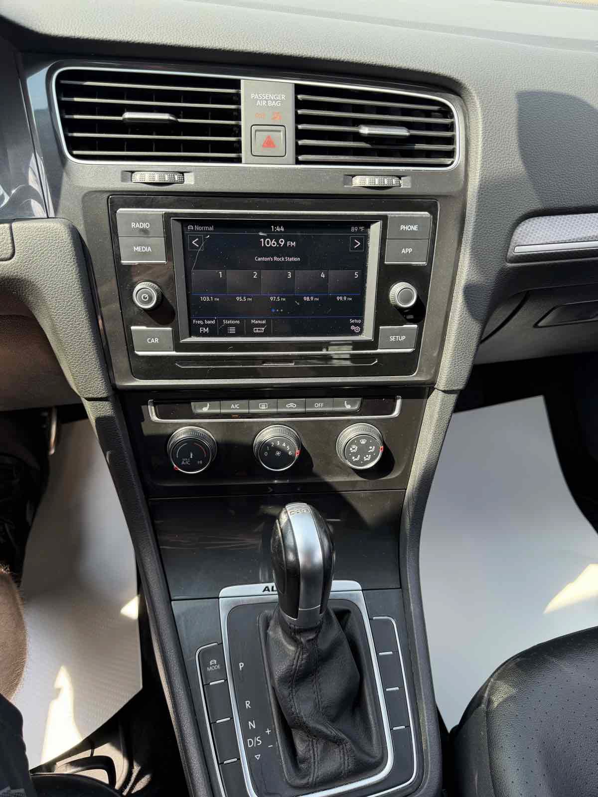 Used 2019 Volkswagen Golf Alltrack SEL AWD/4WD image 22