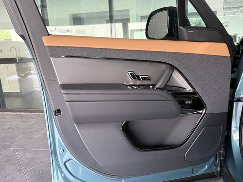 New 2026 Land Rover Range Rover Sport Dynamic SE AWD/4WD image 21