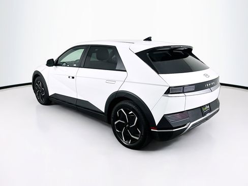 Used 2023 Hyundai Ioniq 5 SE image 5