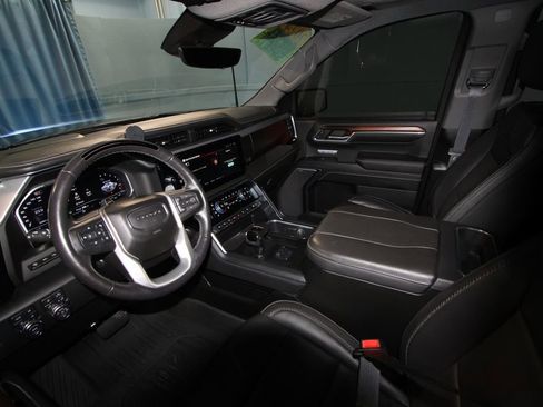 Used 2024 GMC Sierra 1500 Denali AWD/4WD image 2