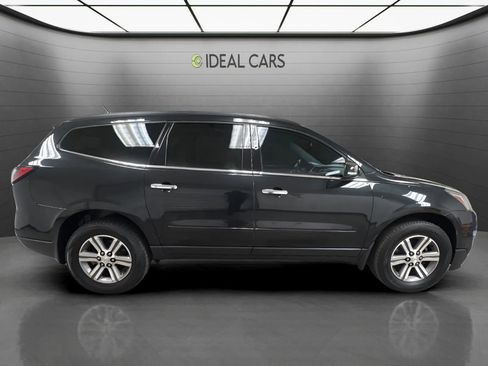 Used 2015 Chevrolet Traverse LT FWD image 4