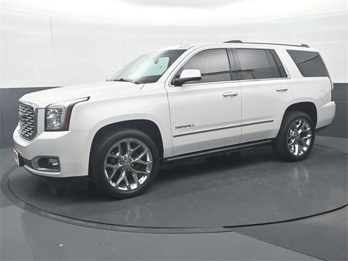 Used 2020 GMC Yukon Denali w/ Denali Ultimate Package image 4