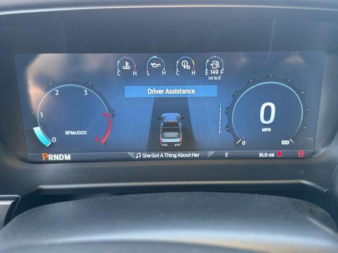 New 2026 Ford F250 Lariat w/ Black Appearance Package image 34