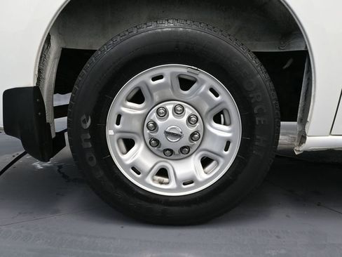 Used 2020 Nissan NV 2500 SV w/ Navigation Package image 15