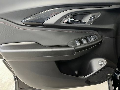 Certified 2023 Chevrolet TrailBlazer RS w/ Sun and Liftgate Package image 8