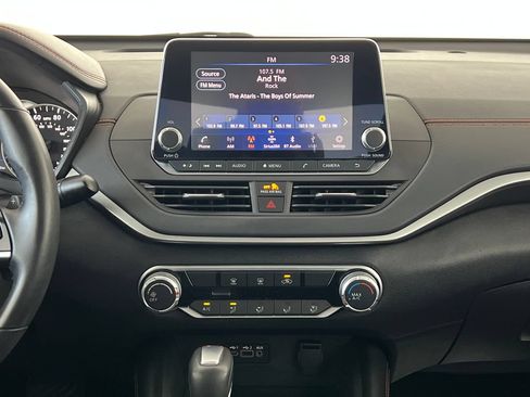 Used 2021 Nissan Altima 2.5 SR FWD image 20