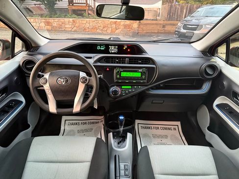 Used 2013 Toyota Prius C Two image 26