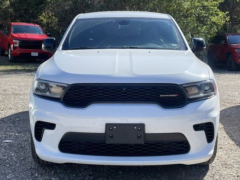 Used 2023 Dodge Durango GT image 2