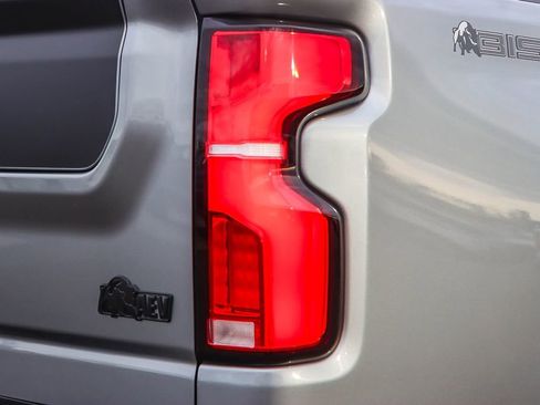 New 2026 Chevrolet Silverado 2500 ZR2 w/ ZR2 Bison Edition image 8