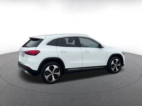 Used 2025 Mercedes-Benz GLA 250 4MATIC image 15