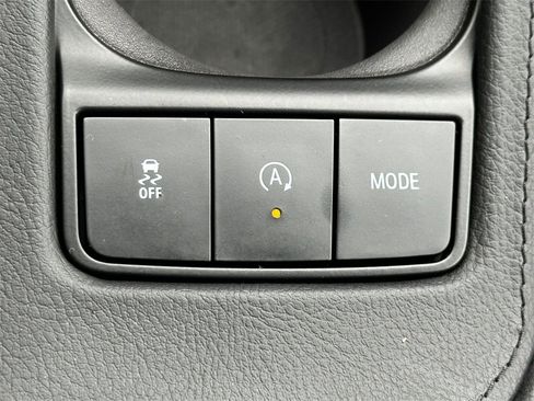 Certified 2025 Cadillac XT4 Premium Luxury image 29