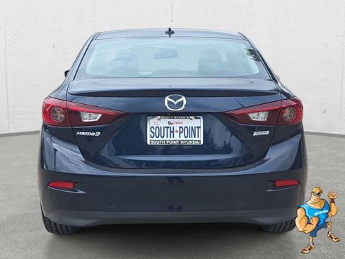 Used 2018 MAZDA MAZDA3 Touring FWD image 6
