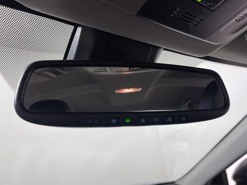 Certified 2022 Toyota Camry SE image 27