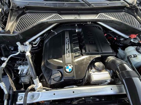 Used 2019 BMW X6 sDrive35i w/ M Sport Package image 22