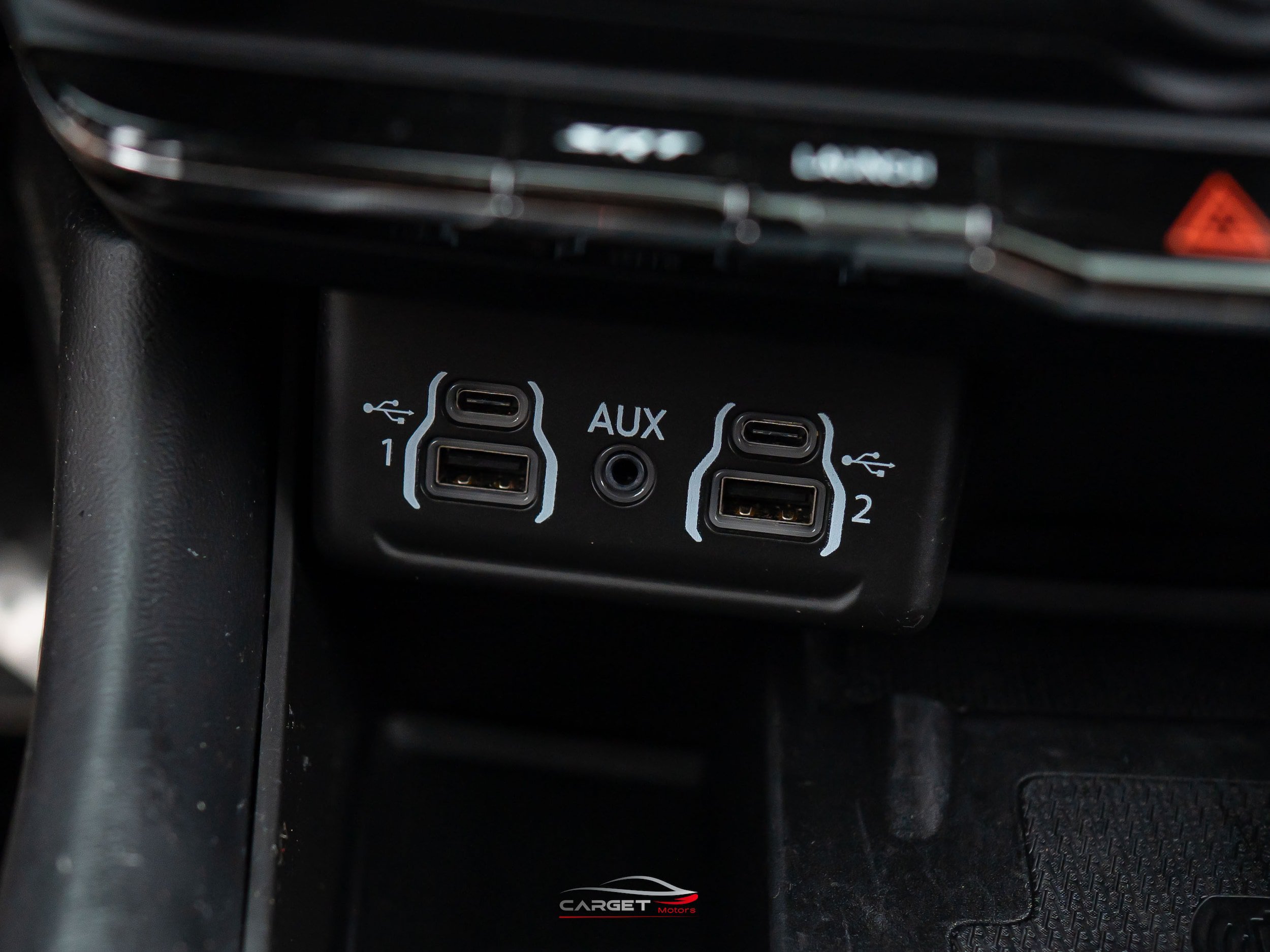 Used 2021 Dodge Durango SRT w/ Technology Group AWD/4WD image 37