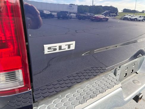 Certified 2019 RAM 1500 Classic SLT AWD/4WD image 11