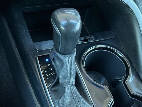 Certified 2020 Toyota Camry SE FWD image 22