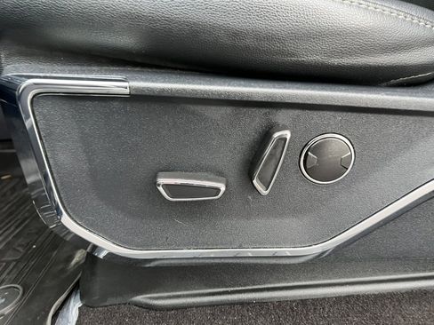 Used 2023 Ford F150 Lariat w/ Equipment Group 502A High image 14