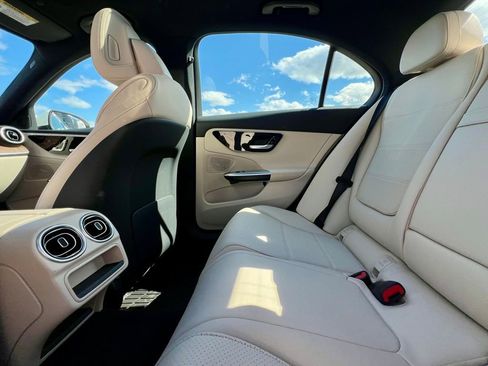 Certified 2024 Mercedes-Benz C 300 4MATIC Sedan image 19