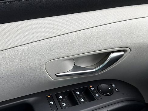 New 2026 Hyundai Tucson Blue SE image 15