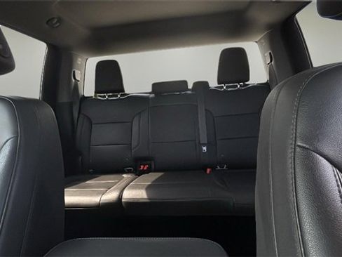 Used 2021 GMC Sierra 2500 2WD Crew Cab w/ Convenience Package image 12