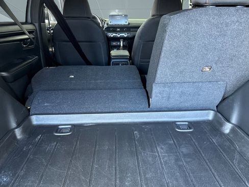 Used 2025 Honda CR-V Sport image 29