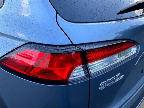 Certified 2025 Toyota Corolla Cross LE w/ Moonroof Package AWD/4WD image 29