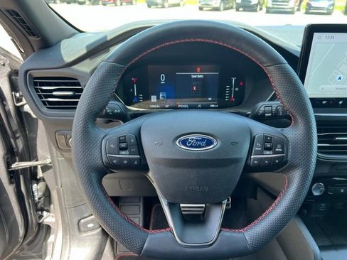 Used 2023 Ford Escape ST-Line w/ Tech Pack #1 AWD/4WD image 25