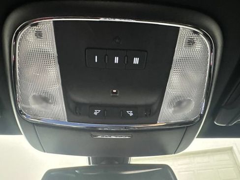 Used 2023 Dodge Charger SXT w/ Plus Group RWD image 20