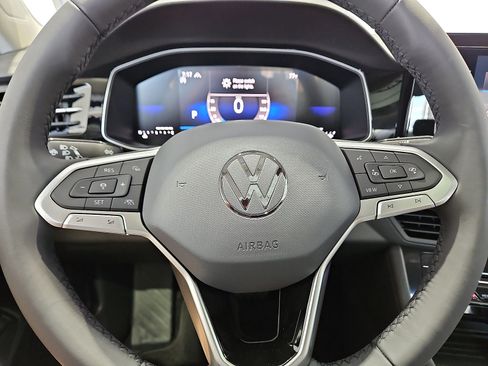 New 2026 Volkswagen Jetta SE FWD image 22