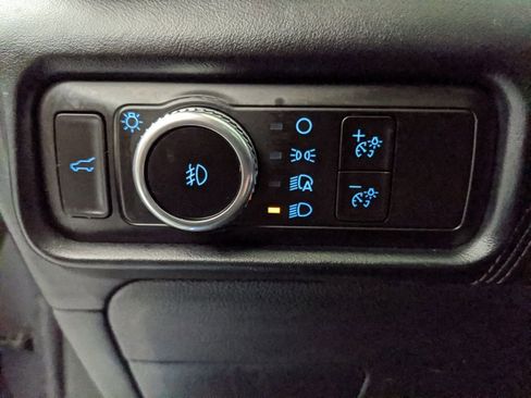 Certified 2023 Ford Explorer Platinum w/ Technology Package image 15