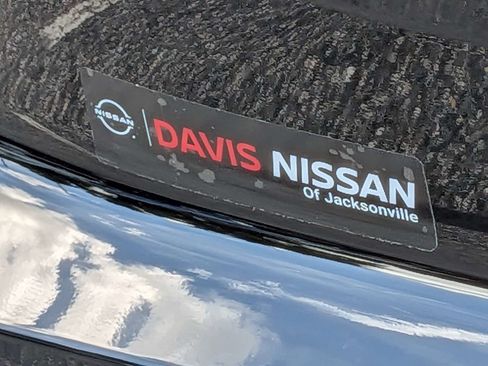 Used 2025 Nissan Pathfinder Platinum AWD/4WD image 12