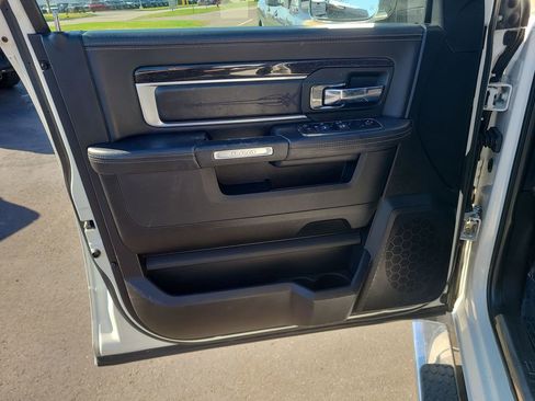 Used 2017 RAM 1500 Limited image 22