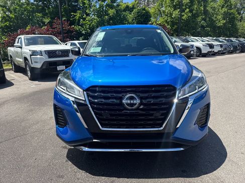 Used 2025 Nissan Kicks Play S FWD image 35