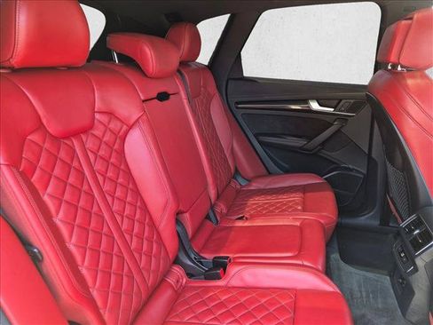 Used 2018 Audi SQ5 Premium Plus w/ Navigation Package AWD/4WD image 20