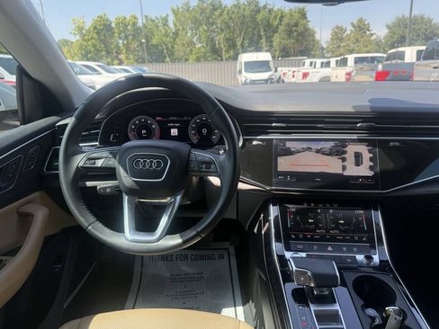 Used 2020 Audi Q8 Premium Plus AWD/4WD image 21
