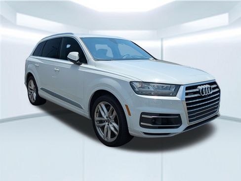 Used 2018 Audi Q7 3.0T Prestige w/ Prestige Package AWD/4WD image 3
