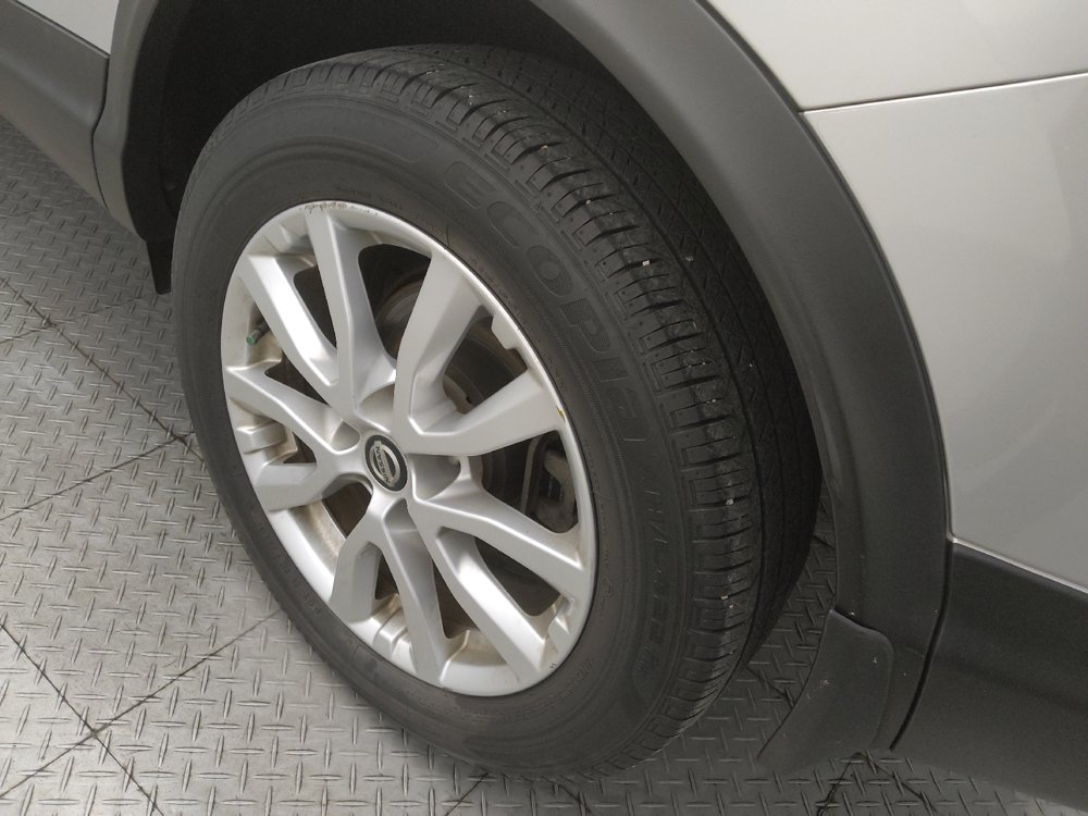 Used 2020 Nissan Rogue Sport S w/ Appearance Package FWD image 31