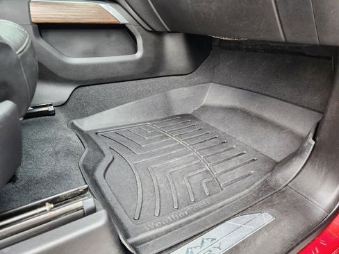 Used 2021 Chevrolet Silverado 2500 High Country w/ Z71 Off-Road Package image 57