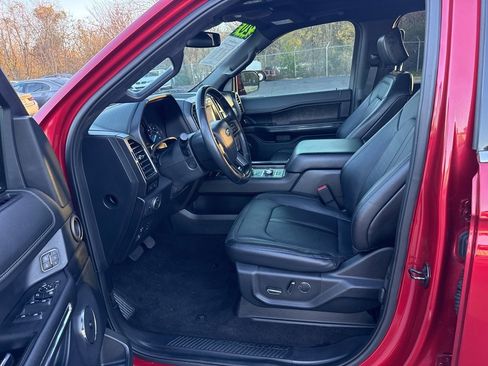 Used 2020 Ford Expedition Limited w/ Equipment Group 301A image 11