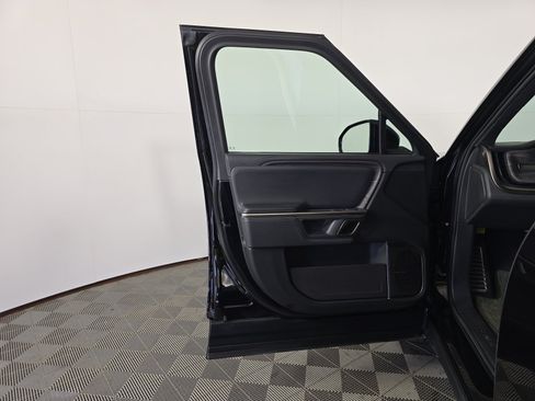 Used 2023 Rivian R1S Adventure AWD/4WD image 17