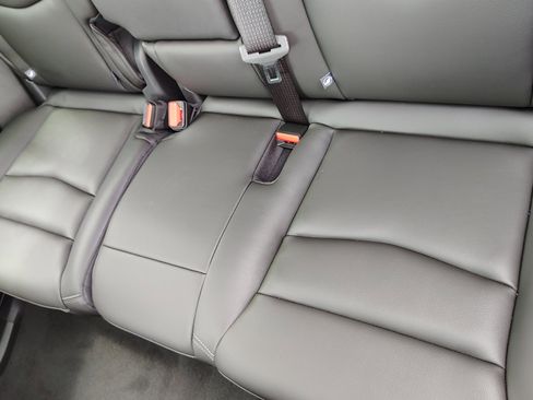 New 2025 Cadillac XT6 Luxury image 36