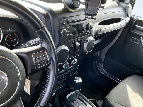 Used 2017 Jeep Wrangler Sport w/ Quick Order Package 24S image 16
