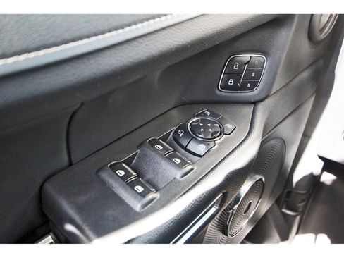 Certified 2024 Ford Expedition XLT image 23