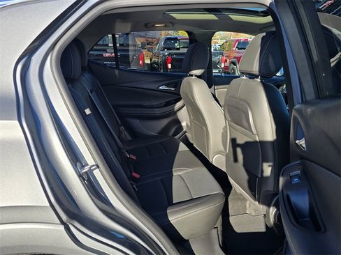 Certified 2024 Buick Encore GX Avenir image 31