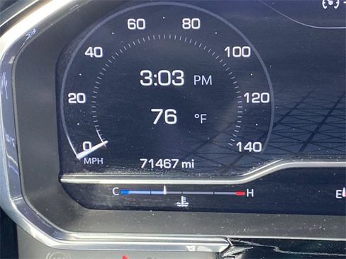 Used 2024 GMC Sierra 1500 SLT image 17