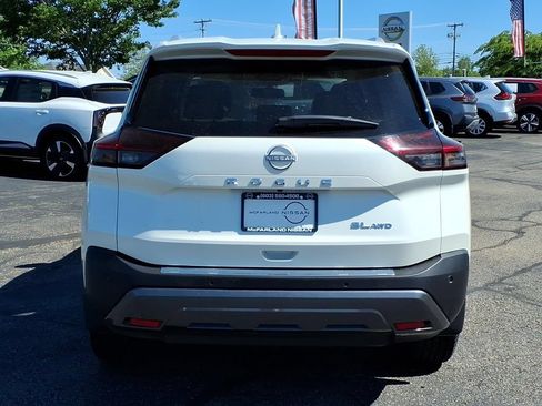 Used 2023 Nissan Rogue SL AWD/4WD image 4