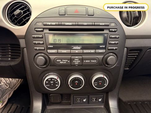 Used 2011 MAZDA MX-5 Miata Grand Touring w/ Premium Pkg RWD image 19