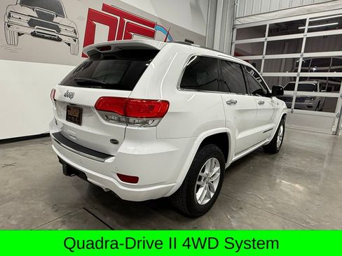 Used 2017 Jeep Grand Cherokee Overland image 3